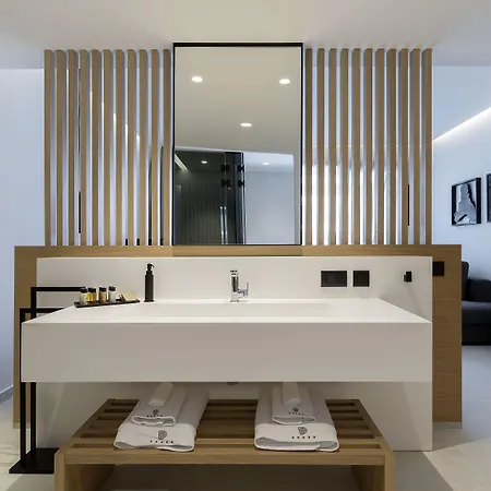 D' Andrea Lagoon - Adults Only מרמרי