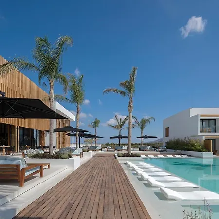 D' Andrea Lagoon - Adults Only Hotel